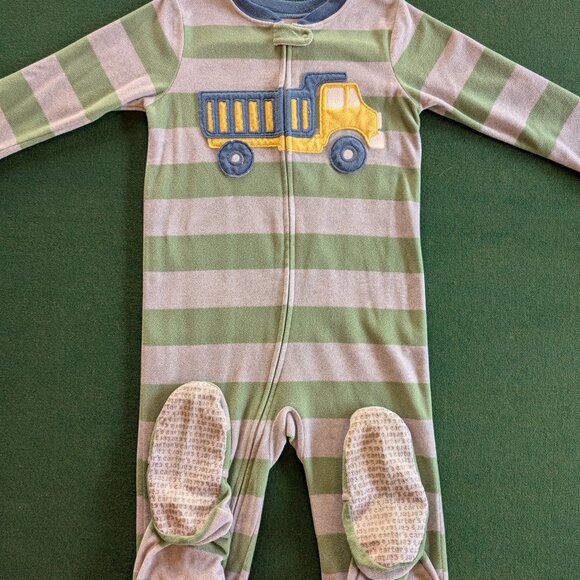 Bundle of Carter's Boy's Full-zip, Fleece, Footed Pajamas 5T 💙 - Picture 2 of 7